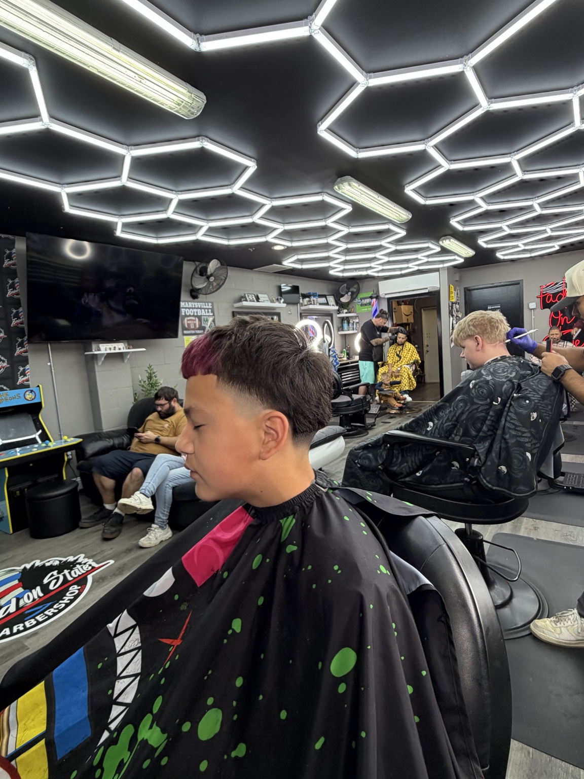 Barbershop haircut